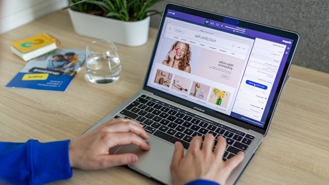 E-commerce